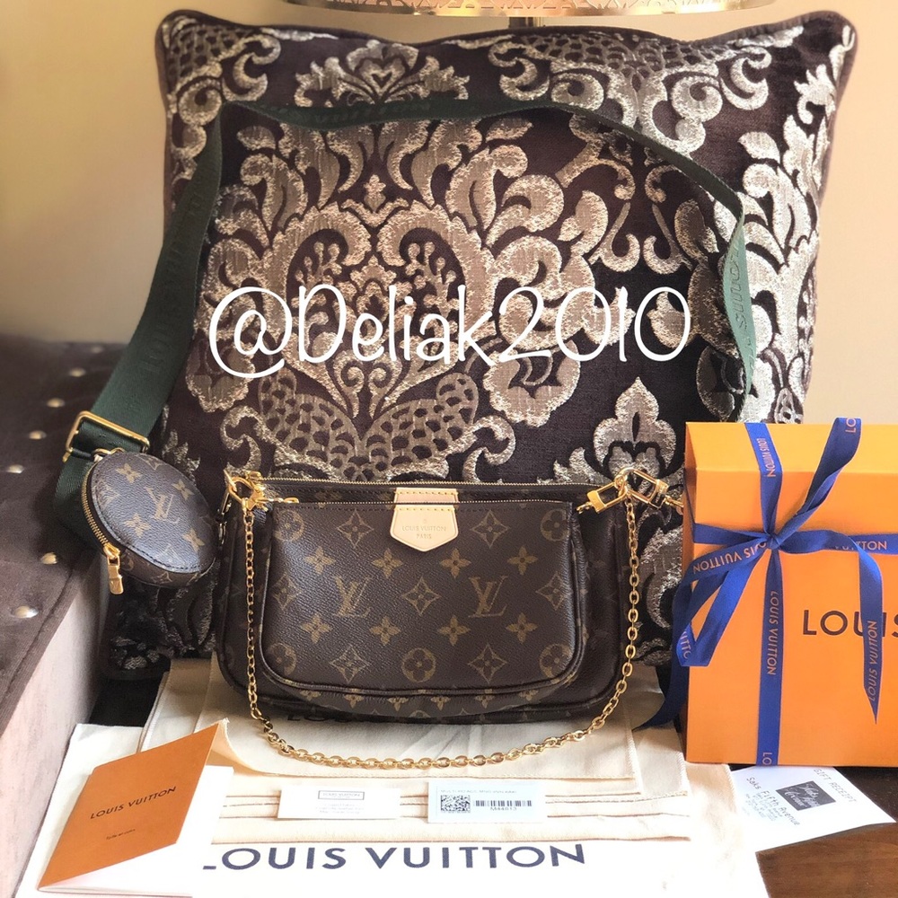 SOLD! Louis Vuitton Multi Pochette Accessoires